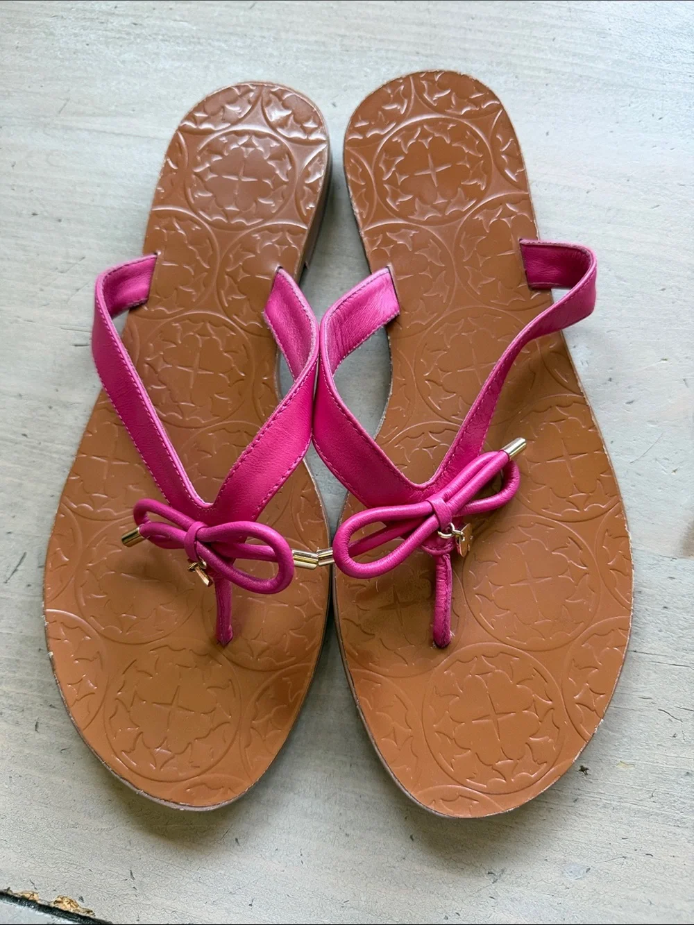 Kate Spade Charles Pink Leather Flip Flop Thong sandals size 10